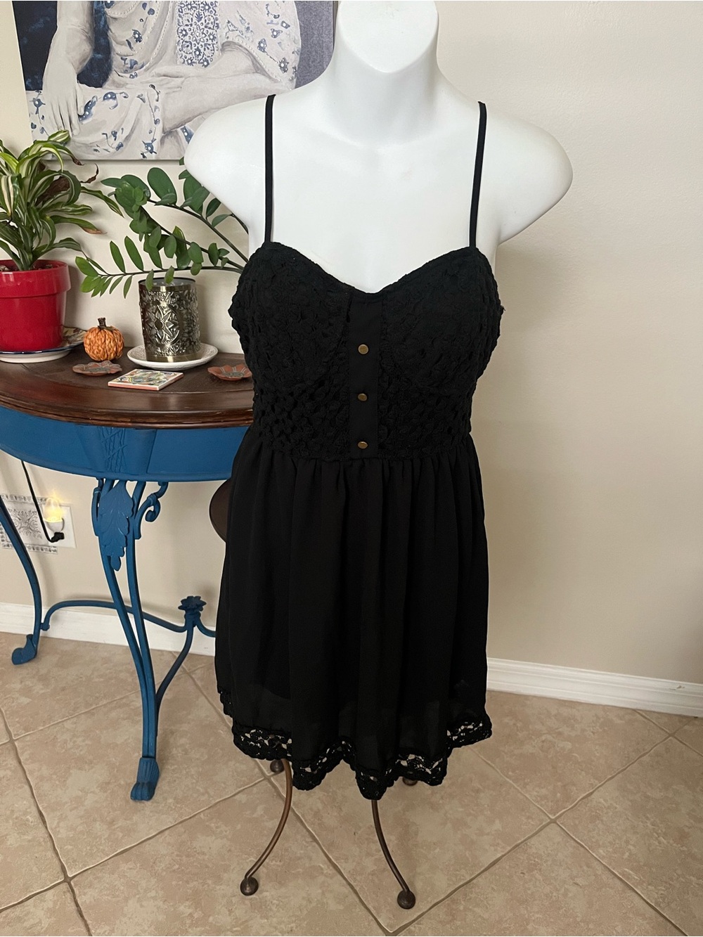 Mimi Chica Little Mini Black Dress M